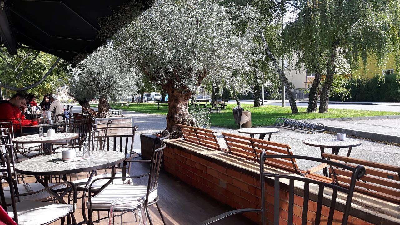 Apartment Sarita Zagreb Exterior foto